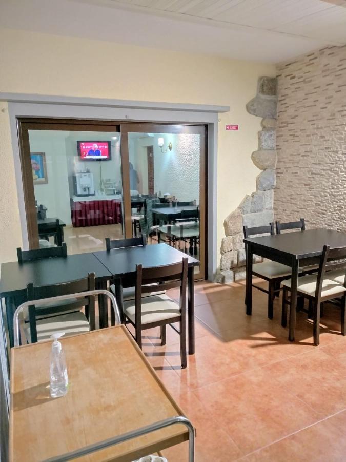 Metro Vilar Suites & Villas Vilar do Pinheiro Zewnętrze zdjęcie